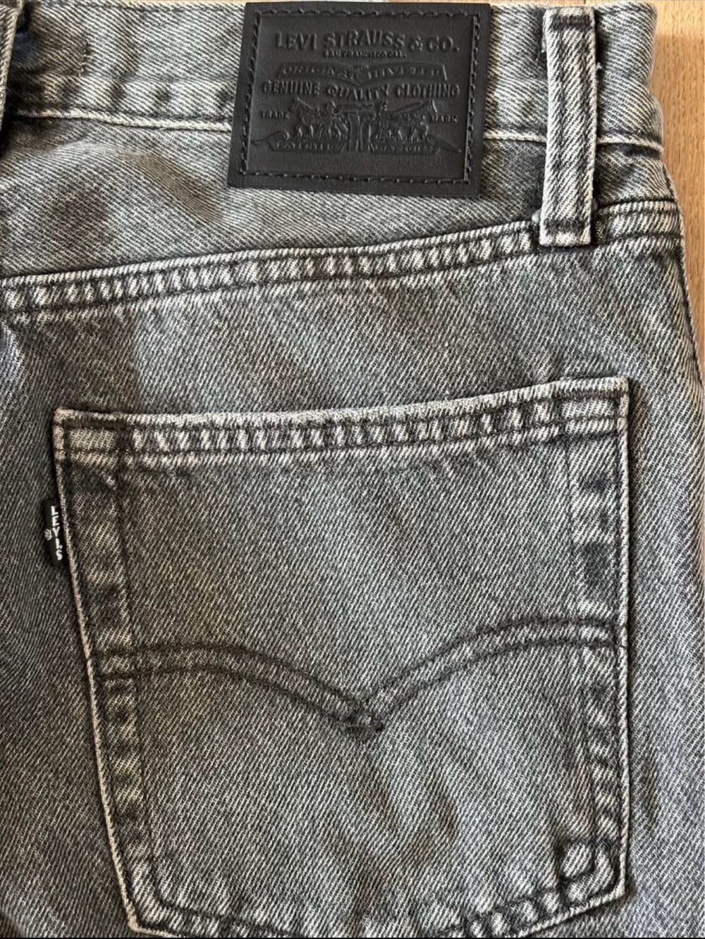Levi's Premium Baggy Dad Jeans - Grey - Picture 3 of 5